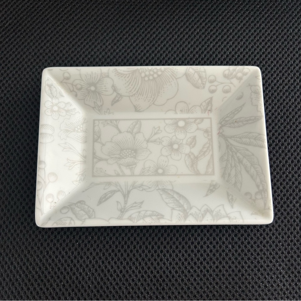 Rare Tiffany Tray Plate Dish Trinket Jewelry Vanity Clinique Porcelain